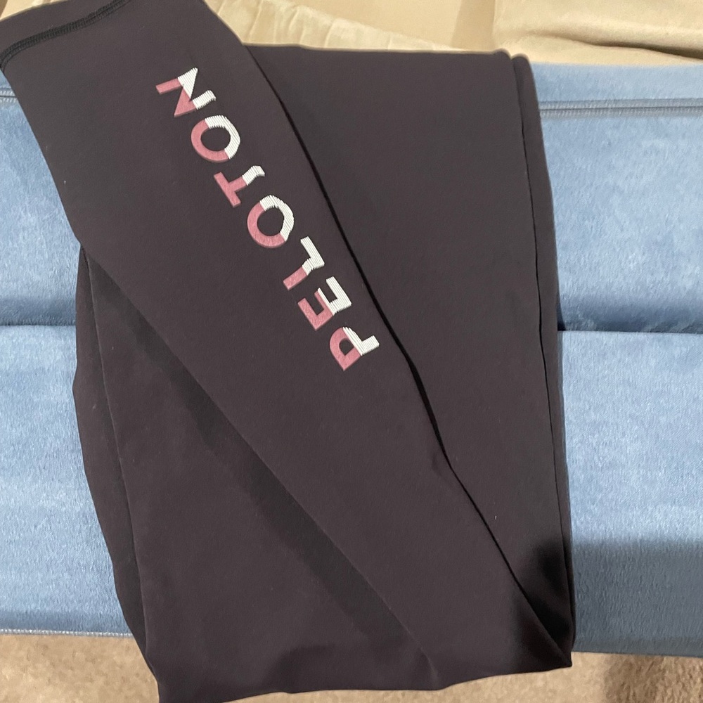 New In Bag. Lululemon Wunder Under - image 3